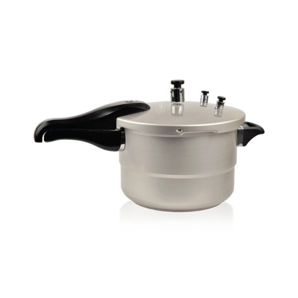 4.25 qt Pressure Cooker
