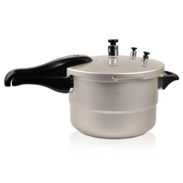 9.50 qt Pressure Cooker